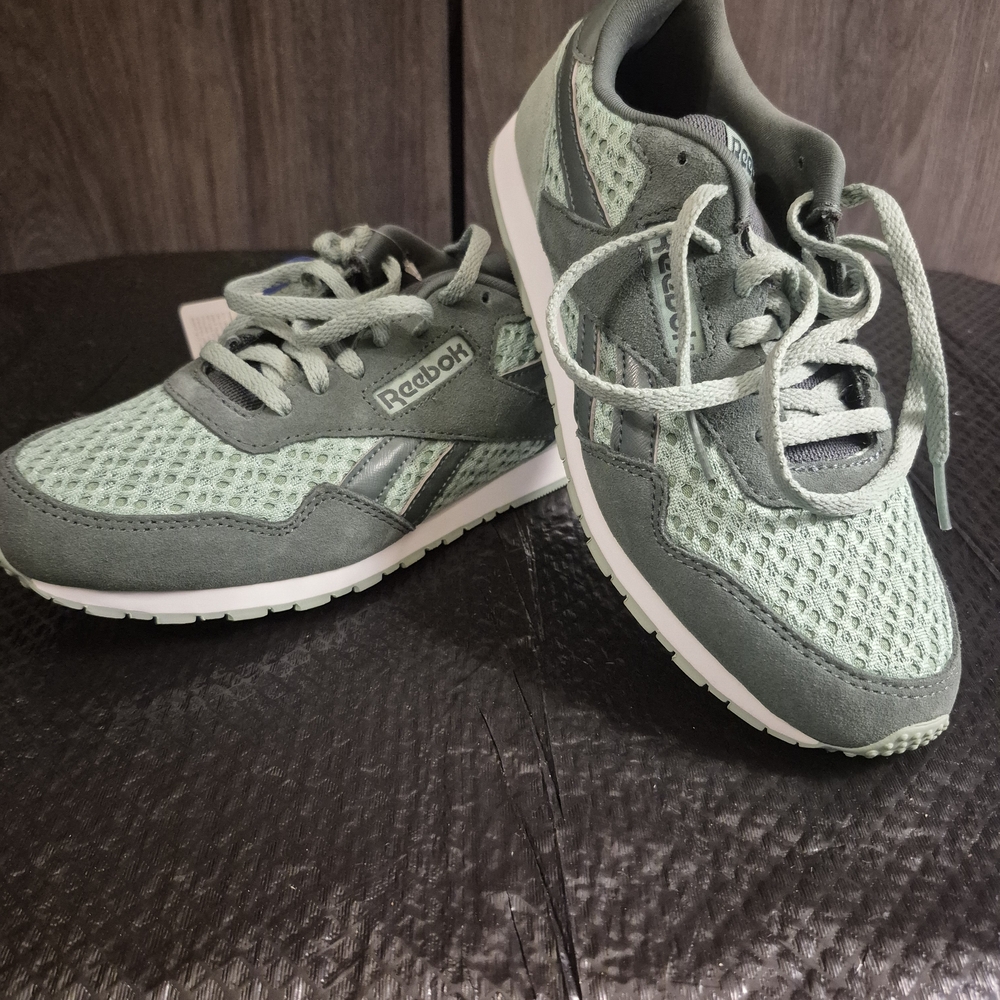 Reebok Kids' Mint and Gray Sneakers